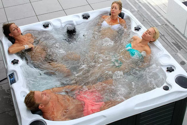 5 Personen Whirlpool - „Delight“