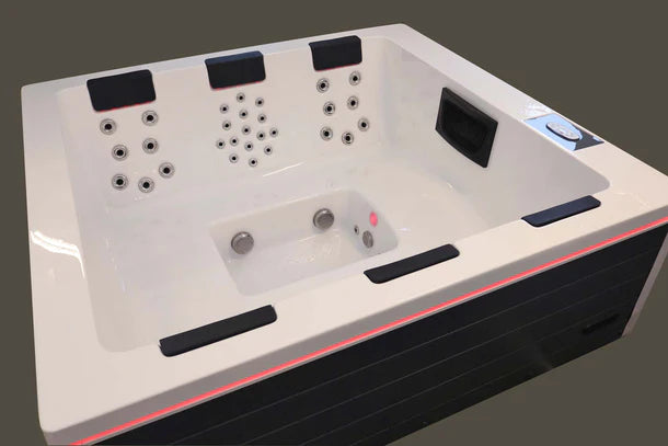 6 Personen Whirlpool - „Serene 6“