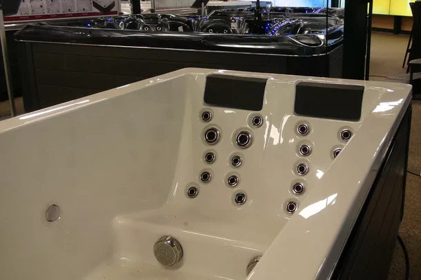 2 Personen Whirlpool - „Serene Duo“