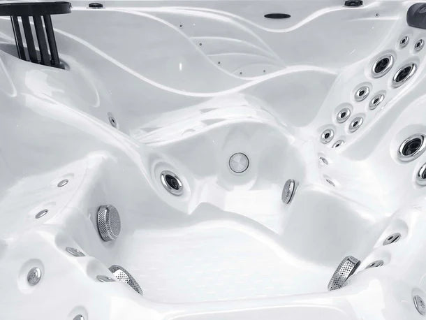 5 Personen Whirlpool - „Solace“