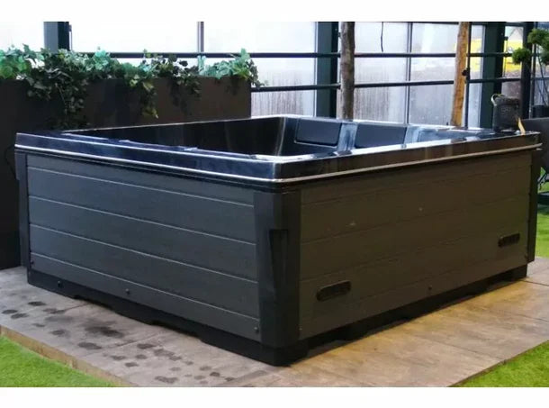 5 Personen Whirlpool - „Serene 5“